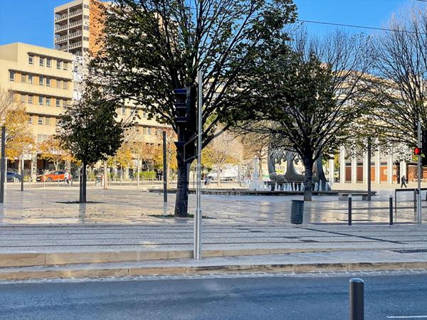 Fonds de commerce restauration rapide - 70 m2 - Marseille 8eme