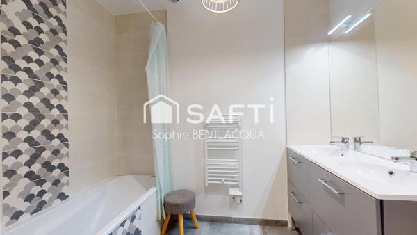 MAISON RECENTE 3 CHAMBRES  ULTRA LUMINEUSE 2 PARKINGS
