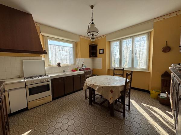 A vendre-Brest-Le Landais-Maison de Type 6- 144.74 m²-, 4 chambres+bureau Brest