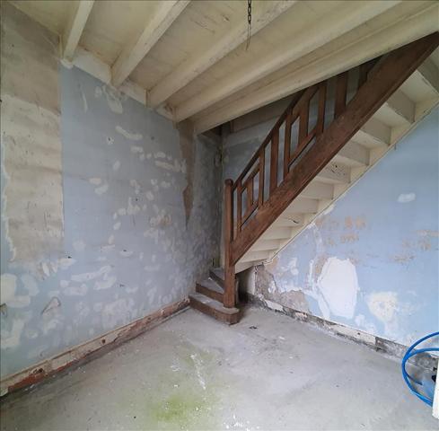 Maison à vendre |  Montlieu-la-Garde |  2 pièces | 120 m²