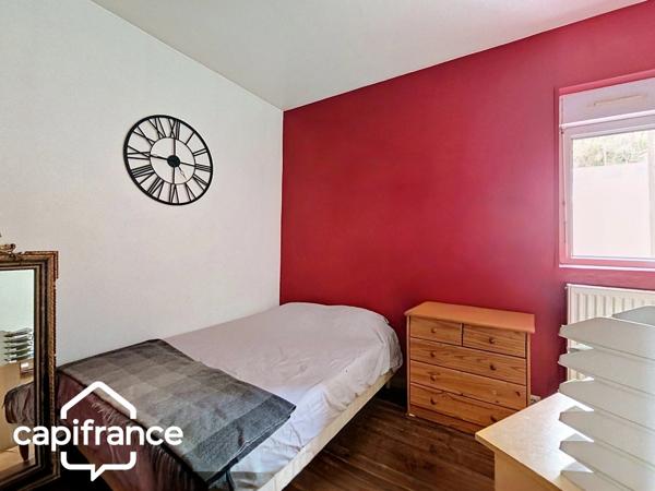 Maison 91 m² – 3 chambres – garage et dépendances – terrain 2 989 m² – Thouars