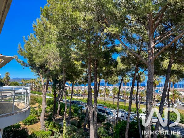 Appartement (prestige) à vendre 4 pièces 91 m² Hyères