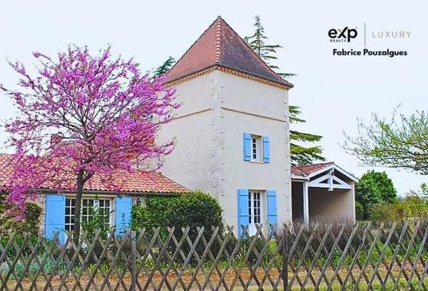 Propriété rare de 8,5 ha avec vue dominante, gîtes, sans contrainte d’exploitation