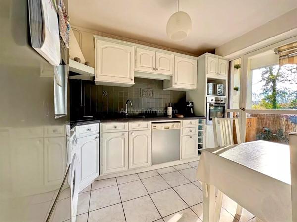 Vente Appartement 4 pièces 77 m2 à Meylan