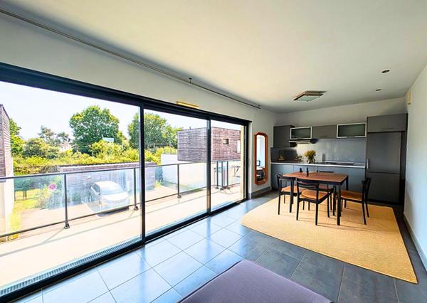 Grand T3 lumineux avec terrasse et stationnement dans le centre ville de Thouaré sur Loire