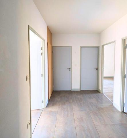 Grand T3 lumineux avec terrasse et stationnement dans le centre ville de Thouaré sur Loire