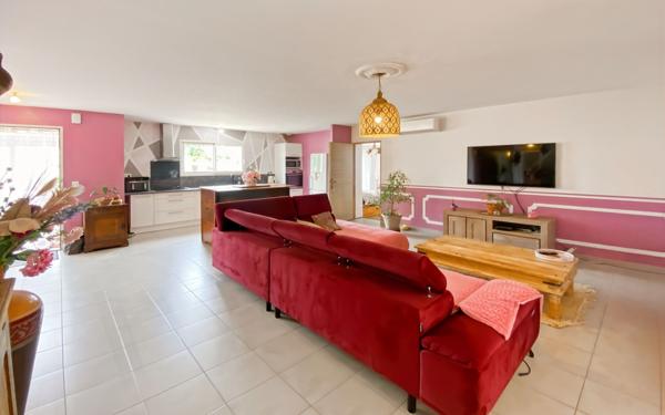 Maison à vendre    5 pièces •  Bressols