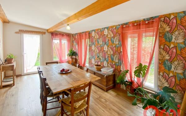 Maison à vendre    5 pièces •  Bressols