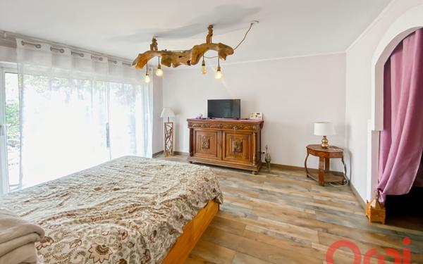 Maison à vendre    5 pièces •  Bressols