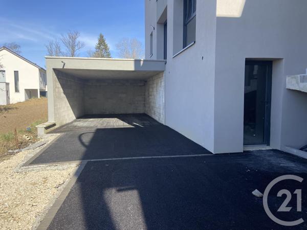 Appartement F5 à vendre  5 pièces - 113 m2 ETUPES - 25