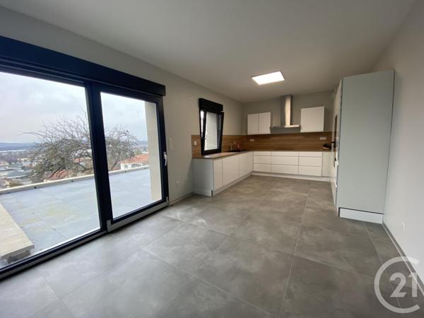 Appartement F5 à vendre  5 pièces - 113 m2 ETUPES - 25