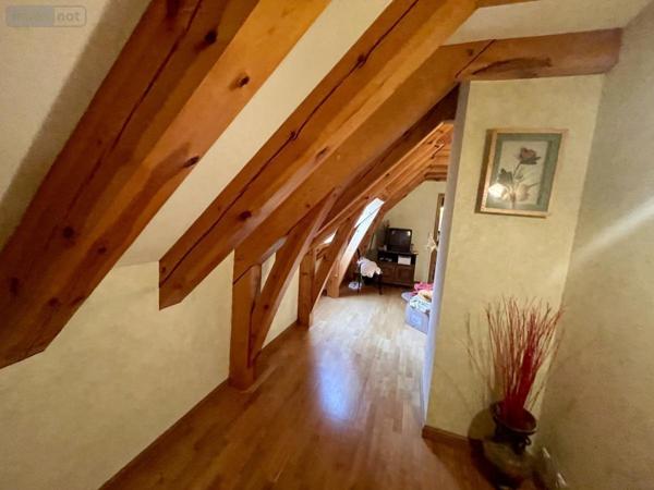 Maison à vendre à Saint-Chély-d'Apcher en Lozère (48200), ref : 48032-208