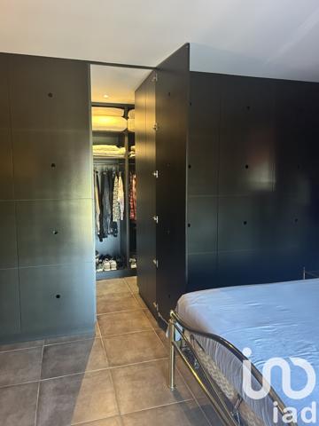 Maison à vendre 6 pièces 221 m² Villeneuve-lès-Avignon