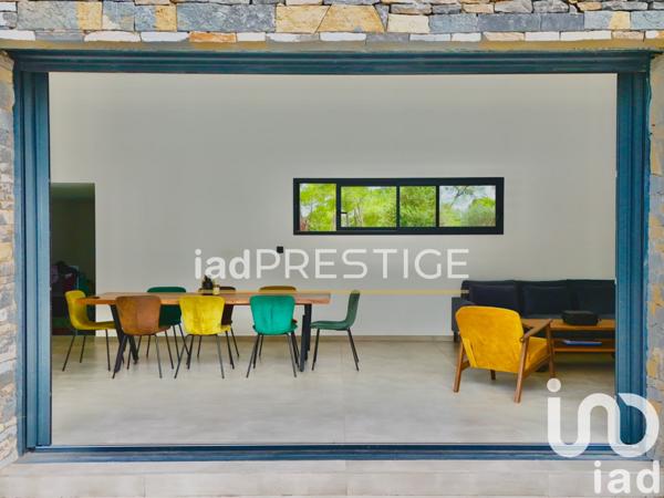 Maison à vendre 6 pièces 150 m² Nîmes-Saint-Césaire