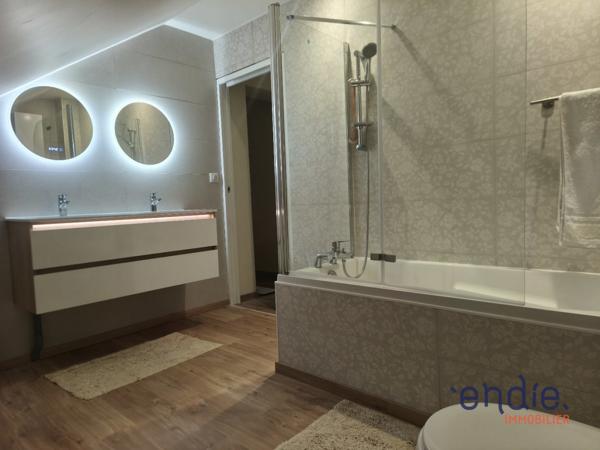 VENTE : MAISON 4 PIECE 85 m² A COMMENTRY