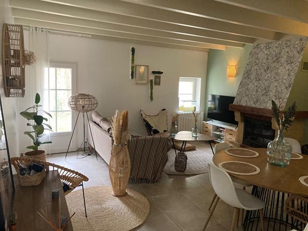 A LOUER MAISON ANGLIERS ,  Angliers