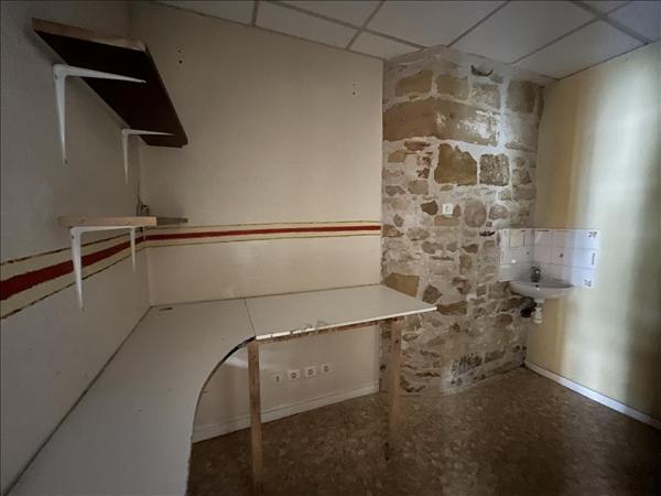 Local commercial à louer |  EXCIDEUIL |  1 pièce | 54 m²