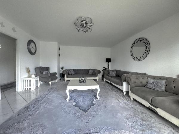 Limoges (87100) Maison familiale 160 m2, 5 pièces