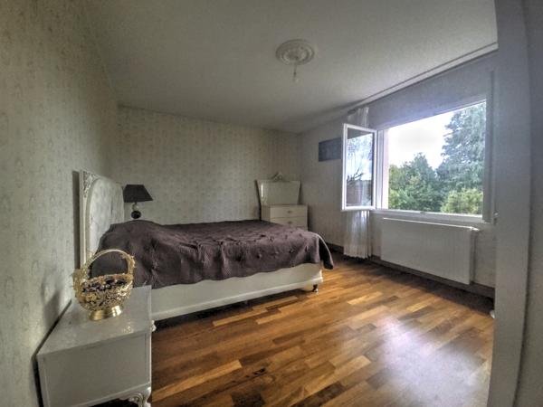 Limoges (87100) Maison familiale 160 m2, 5 pièces