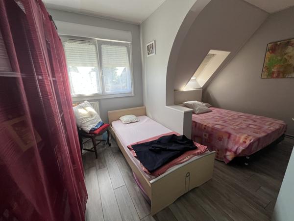 Maison 4 chambres avec grand terrain à vendre à Vannes, à proximité de la gare
