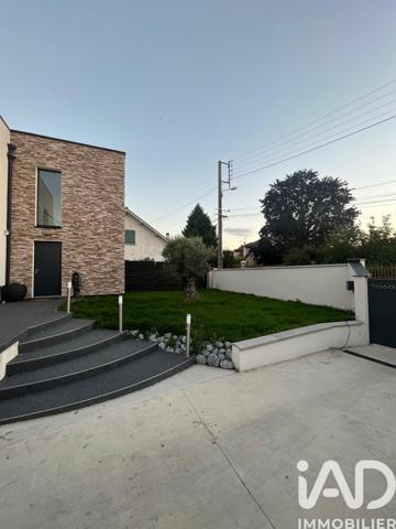 Maison à vendre 5 pièces 142 m² Nanteuil-lès-Meaux