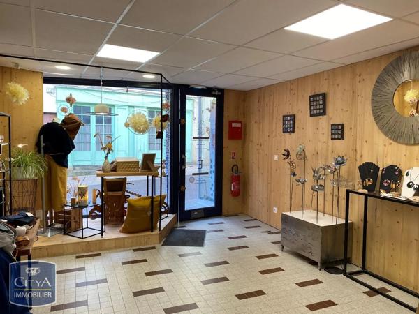 Local professionnel à vendre 81m² Roanne (42300)