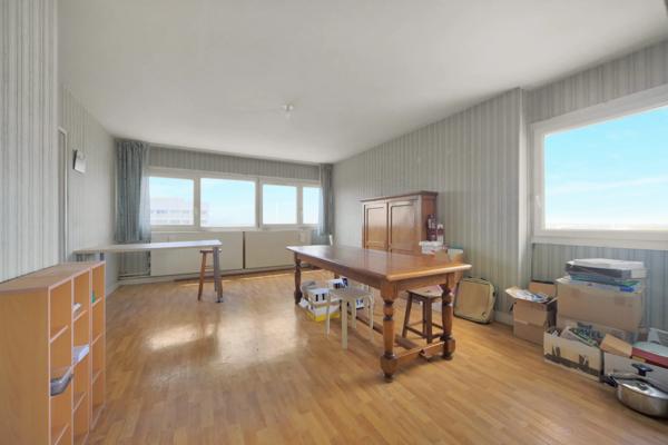 Appartement à vendre 4 pièces 88.55m² Mons-en-Barœul (59370)