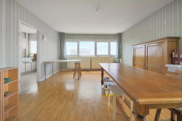 Appartement à vendre 4 pièces 88.55m² Mons-en-Barœul (59370)