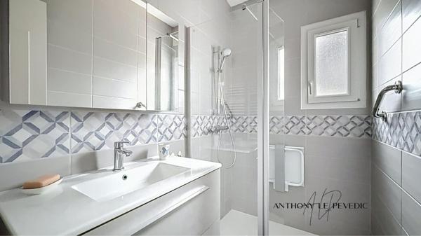 Maison- 7 pièces - 120m2