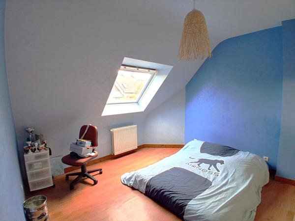 GUIPAVAS - Maison de 7 pièces de 128 m2