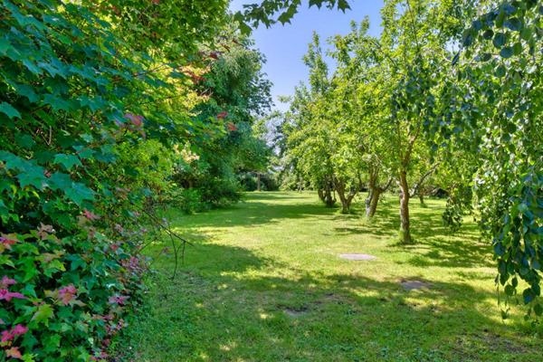 Propriété proche Etretat avec maison, gîte, piscine et dépendances