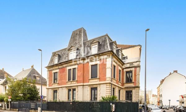 IMMEUBLE 5 appartements quartier prisé!