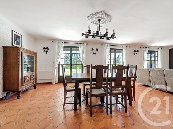 Maison à vendre  5 pièces - 150 m2 MOUGINS - 06