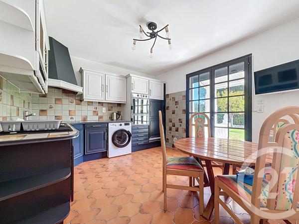 Maison à vendre  5 pièces - 150 m2 MOUGINS - 06