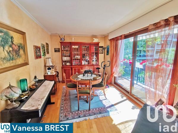 Appartement 4 pièces de 84 m² à Chilly-Mazarin (91380)