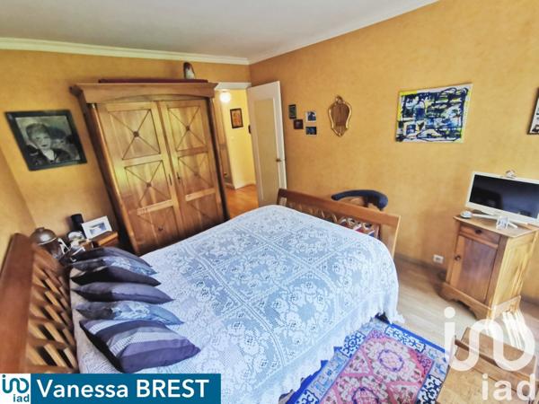 Appartement 4 pièces de 84 m² à Chilly-Mazarin (91380)