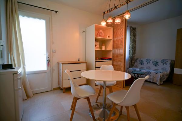 STUDIO MODERNE COEUR DE VILLAGE Saint-Alban-Leysse (73230)