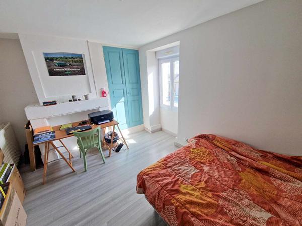 Maison Antoigné 5 pièce(s) 142 m2