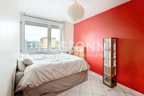 Appartement 4 pièces 2 chambres avec cave et parking - 69500 BRON