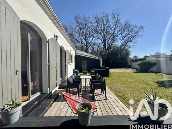 Maison à vendre 6 pièces 184 m² Dompierre-sur-Mer