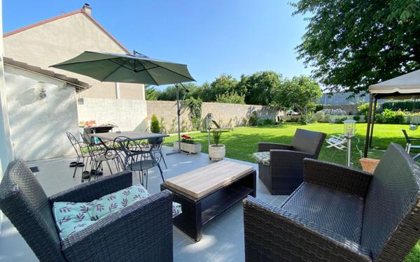 Maison à vendre    6 pièces •  Saint-Just