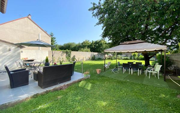 Maison à vendre    6 pièces •  Saint-Just