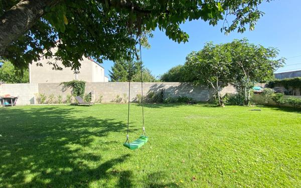 Maison à vendre    6 pièces •  Saint-Just