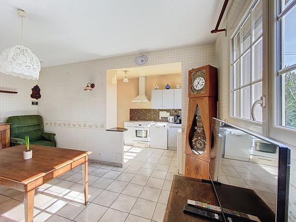 Ensemble immobilier dans le bourg de Martigné Briand