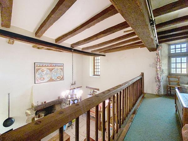 Ensemble immobilier dans le bourg de Martigné Briand