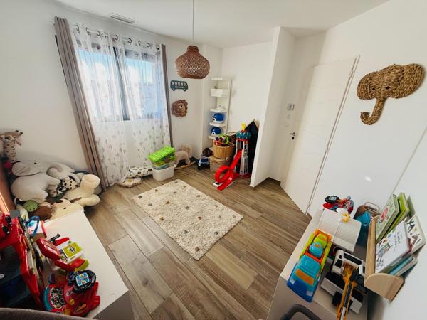 VILLA T4 90m2 HAB AVEC GARAGE