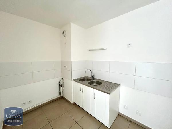 Appartement à louer 2 pièces 51.86m² Bourg-en-Bresse (01000)