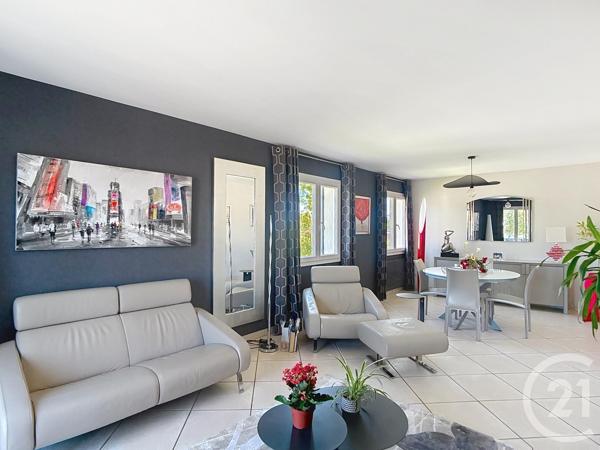 Maison à vendre  6 pièces - 118,67 m 2   GRADIGNAN  - 33