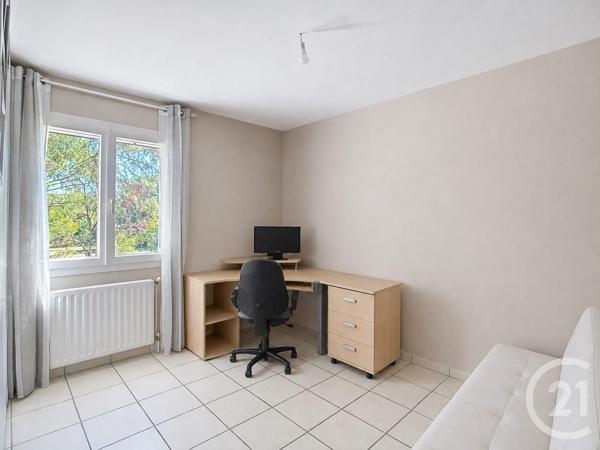 Maison à vendre  6 pièces - 118,67 m 2   GRADIGNAN  - 33