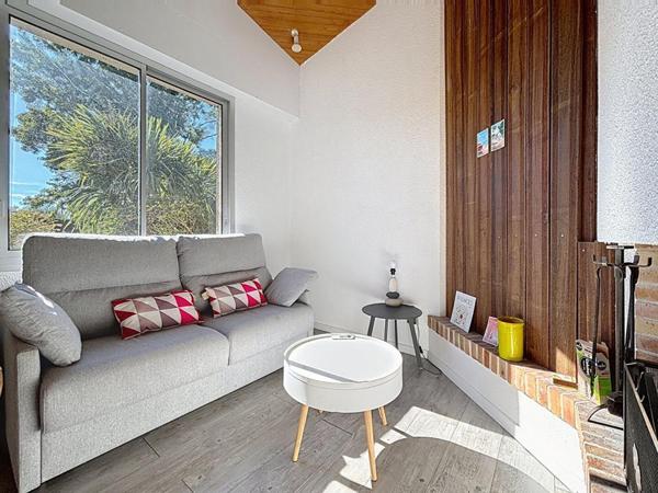 Villa 4 chambres plain-pied sur grand terrain divisible, piscine, tennis